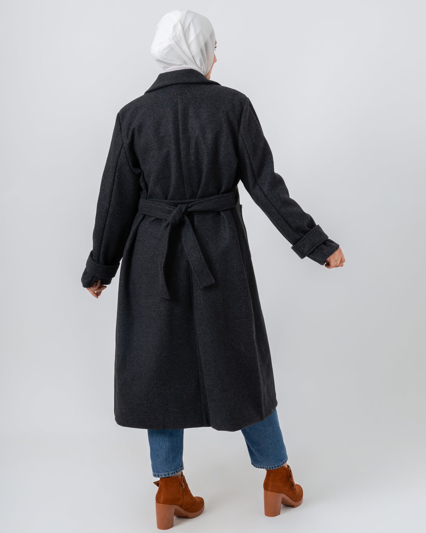 Wool jacket with a collar